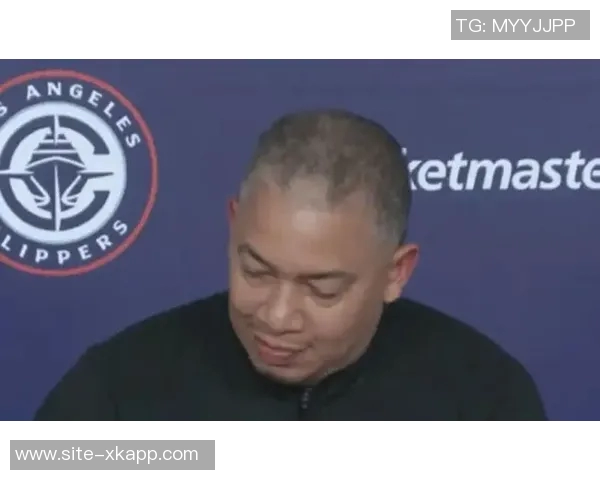 卢谈祖巴茨缺阵对球队影响深远全队需团结一致共同弥补不足